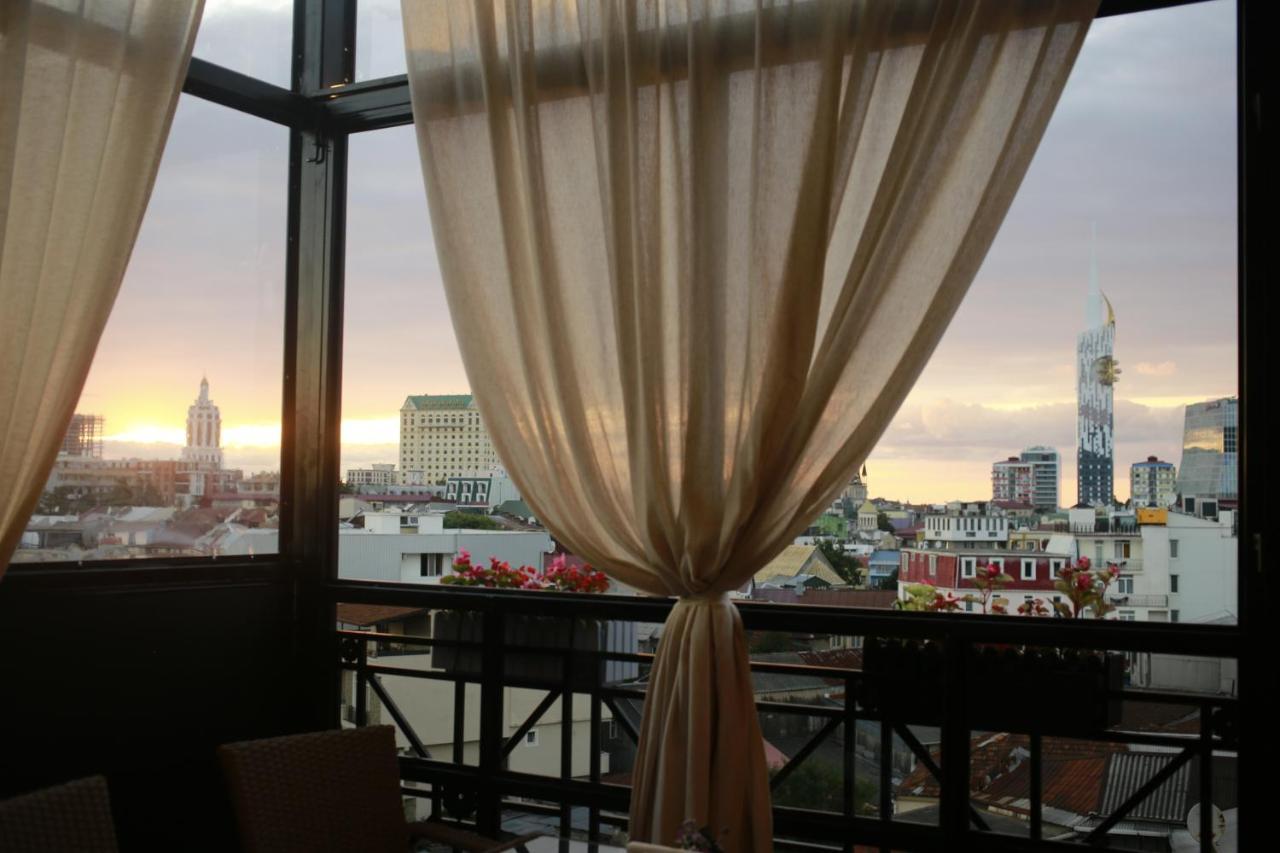 Hotel Elite House บาทูมิ ภายนอก รูปภาพ