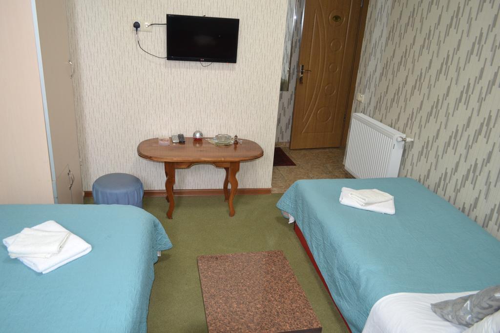 Hotel Elite House บาทูมิ ภายนอก รูปภาพ