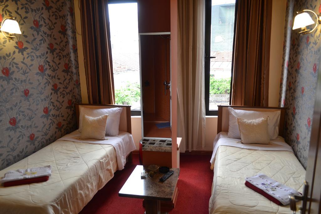 Hotel Elite House บาทูมิ ภายนอก รูปภาพ