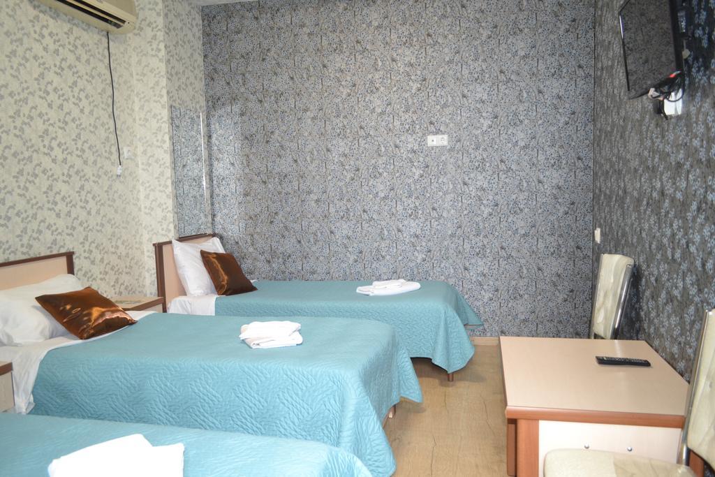 Hotel Elite House บาทูมิ ภายนอก รูปภาพ