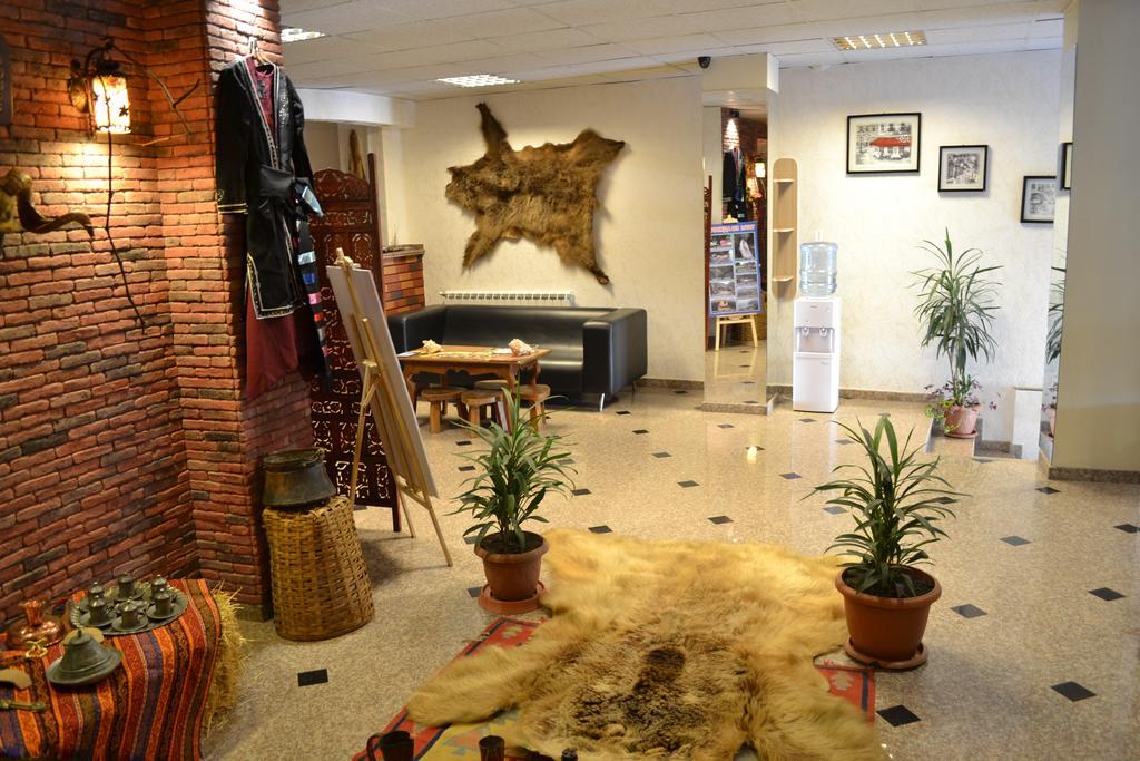Hotel Elite House บาทูมิ ภายนอก รูปภาพ